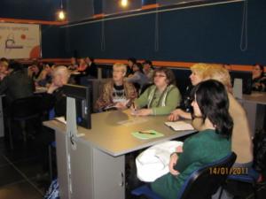 Фото к  Самодеятельные театры пойдут в социальные сети