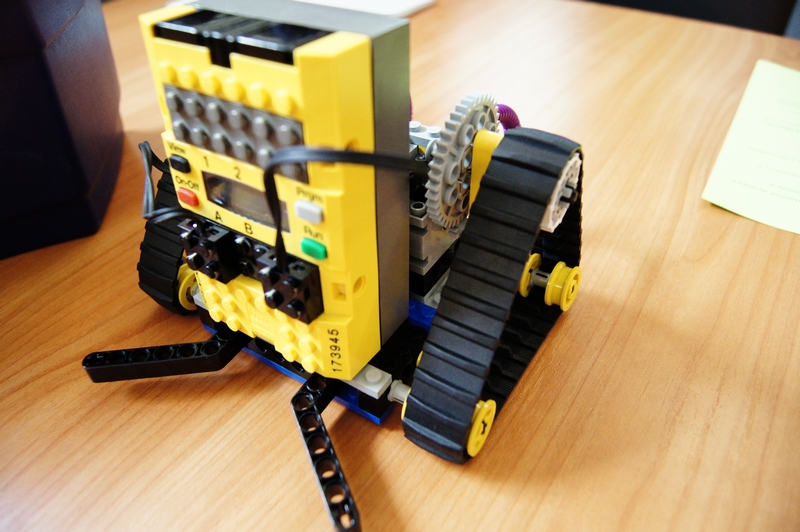 Фото к Ярмарка роботов