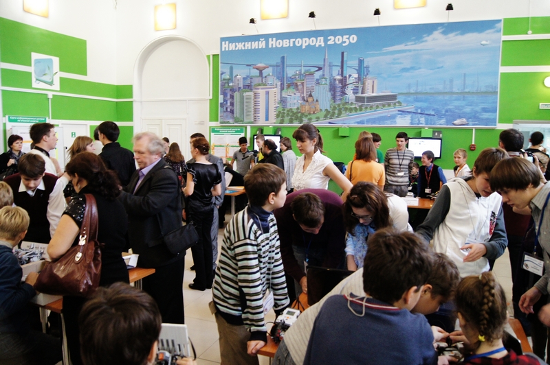 Фото к Ярмарка роботов