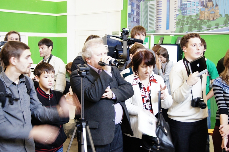 Фото к Ярмарка роботов