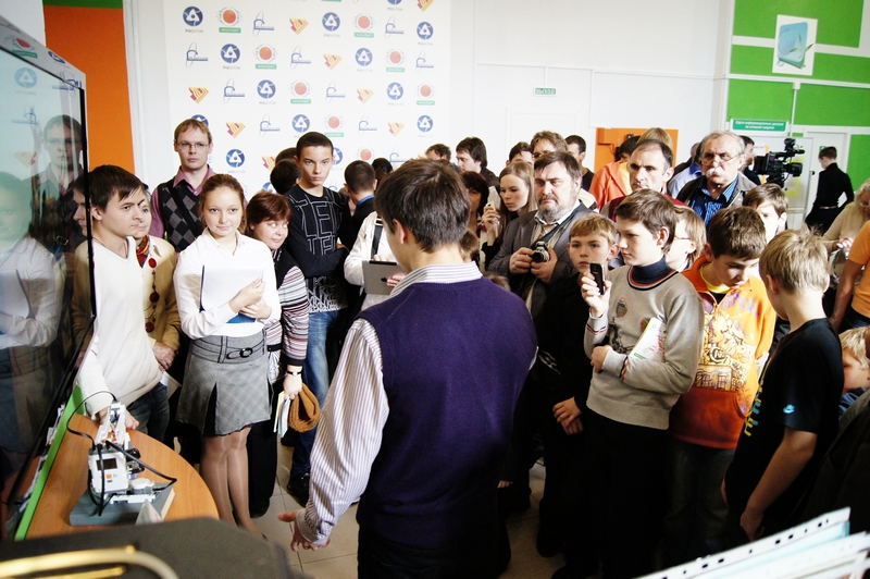 Фото к Ярмарка роботов