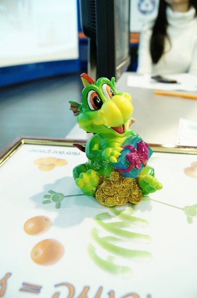 Фото к В кругу друзей, коллег, партнеров