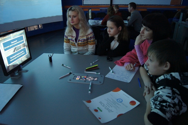 Фото к Юных журналистов наградили