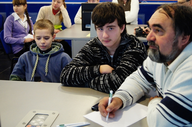 Фото к Юных журналистов наградили