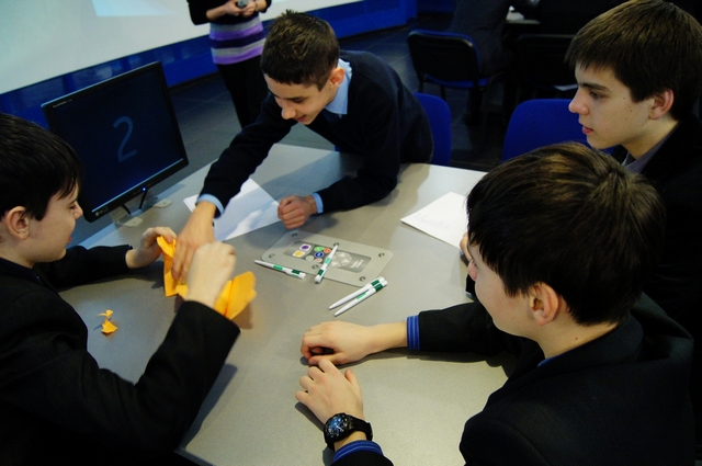 Фото к «Побольше таких праздников!»