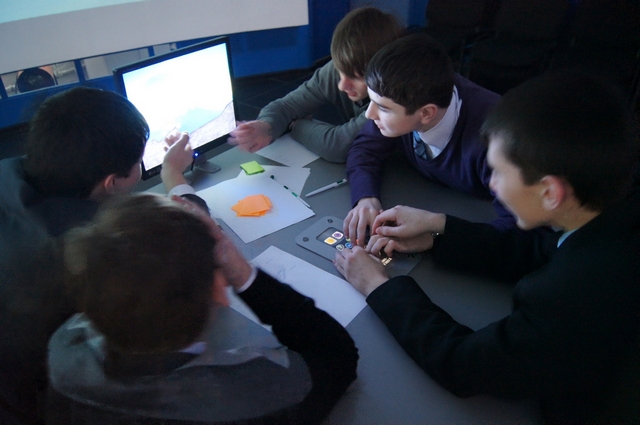 Фото к «Побольше таких праздников!»