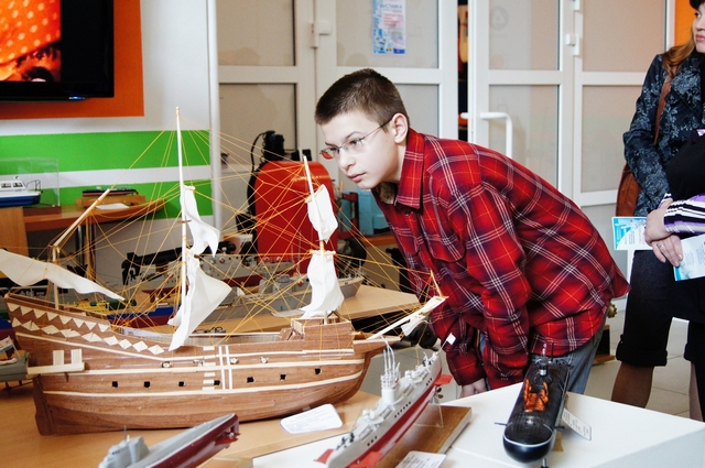 Фото к «Творчество юных – любимому городу»