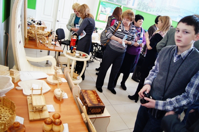 Фото к «Творчество юных – любимому городу»