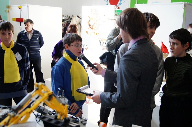 Фото к «Творчество юных – любимому городу»