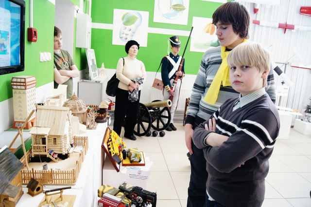 Фото к «Творчество юных – любимому городу»