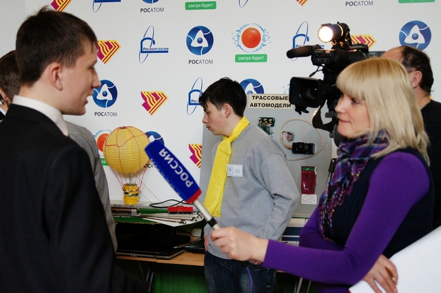 Фото к «Творчество юных – любимому городу»