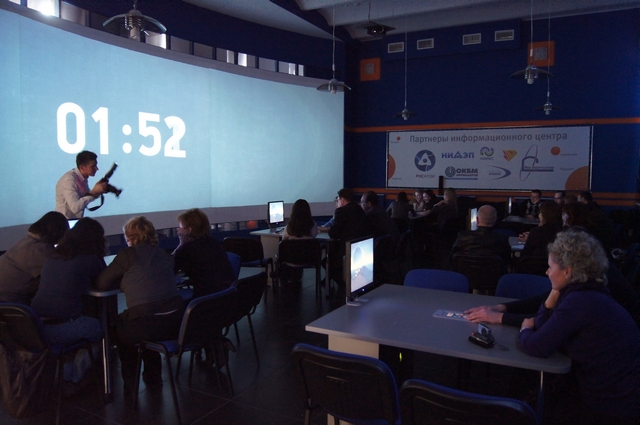 Фото к Департамент коммуникаций провел обучающий семинар  «Корпоративное радиовещание» 