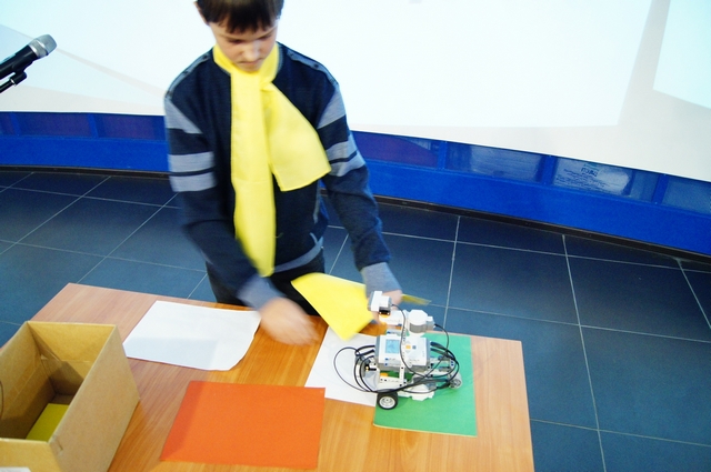 Фото к Поколение робототехники