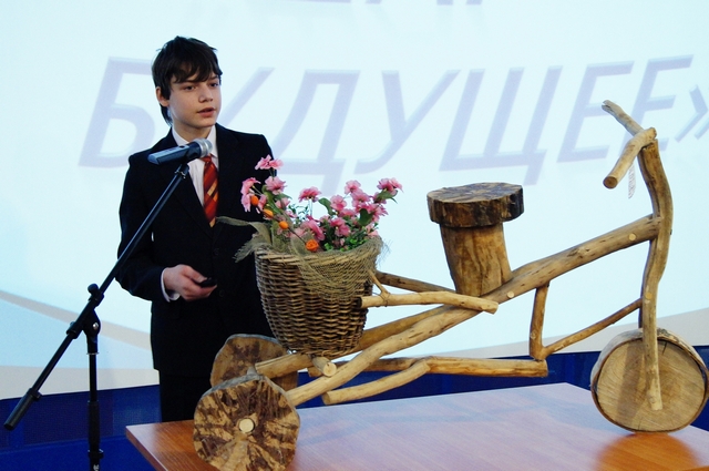 Фото к Деревянных дел мастера