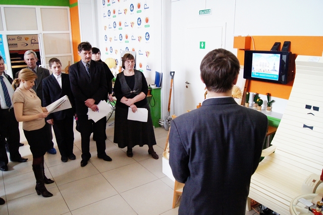 Фото к Деревянных дел мастера