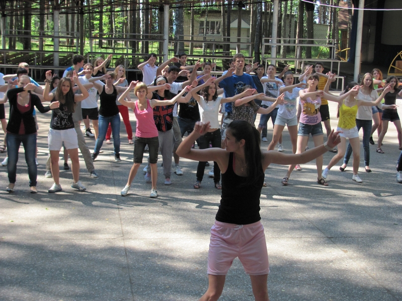 Фото к «Удивительные дети атомного века»