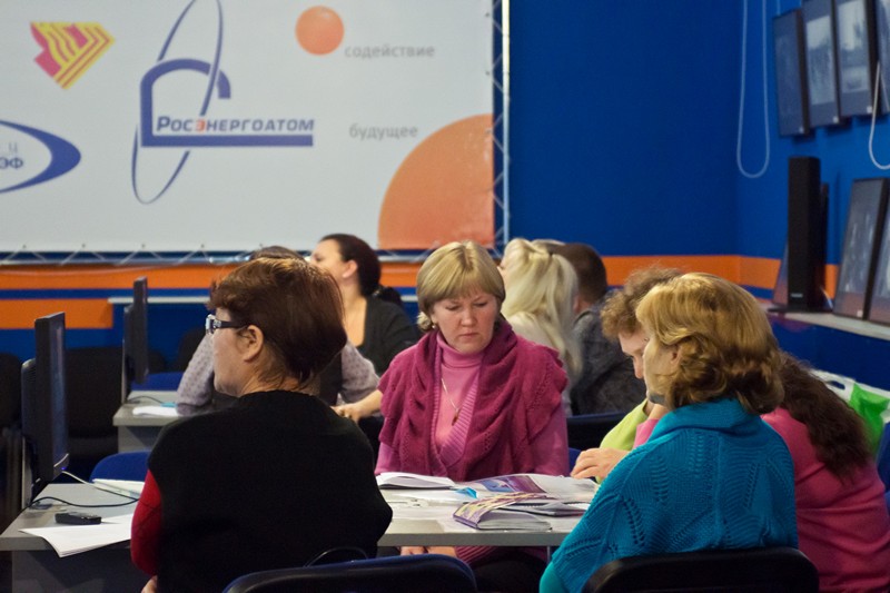 Фото к В Нижегородском информационном центре педагоги области освоили «Авиа-киберспорт»