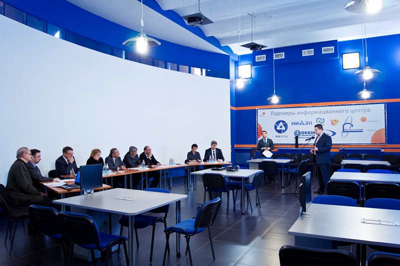 Фото к В Нижегородском ИЦАО состоялся круглый стол «Взаимодействие информационных центров по атомной энергии с профильными университетами и предприятиями атомной отрасли»
