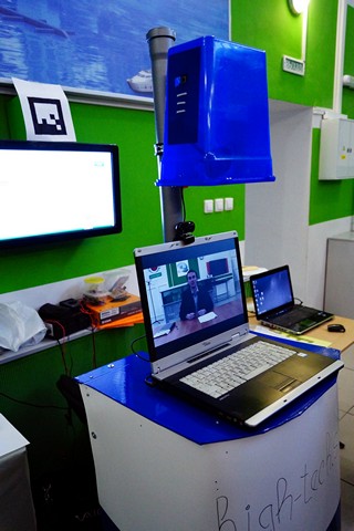 Фото к II Городская ярмарка по робототехнике состоялась в Нижегородском информационном центре по атомной энергии города Нижнего Новгорода