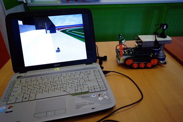 Фото к II Городская ярмарка по робототехнике состоялась в Нижегородском информационном центре по атомной энергии города Нижнего Новгорода