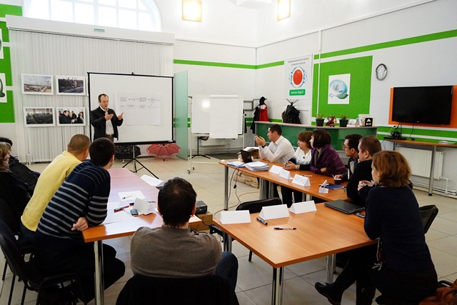 Фото к Обучающий тренинг  «Развитие управленческих компетенций сотрудников» 