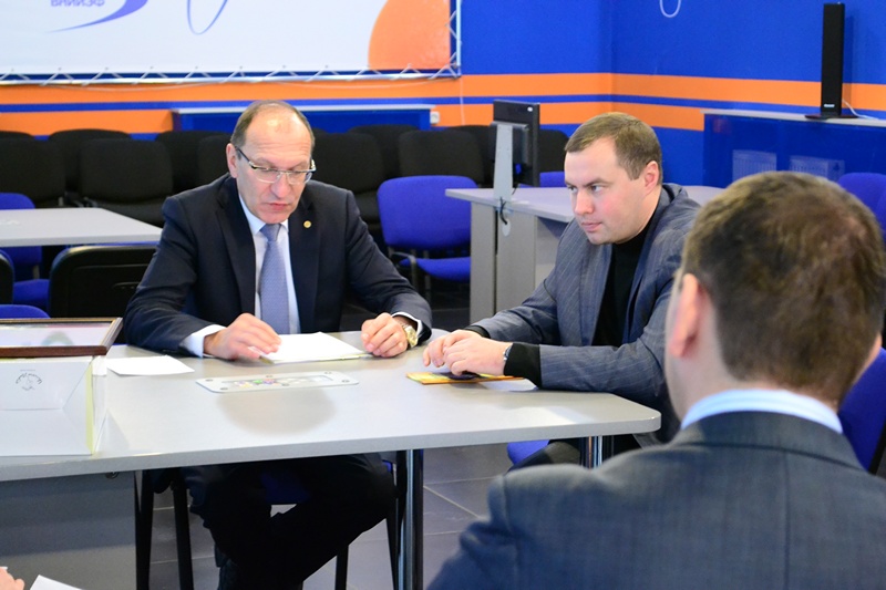 Фото к Заседание регионального отделения «Ядерного общества России» состоялось в информцентре по атомной энергии Нижнего Новгорода