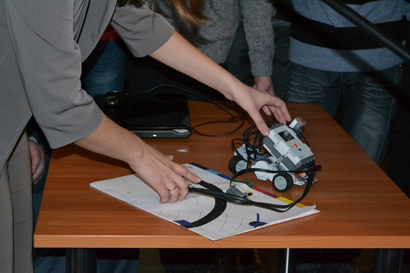 Фото к Семинар практикум в рамках областного конкурса «Юные конструкторы и исследователи»