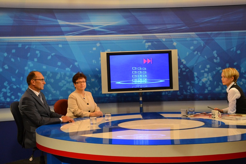 Фото к «В прямом эфире о науке, образовании, информационном центре по атомной отрасли»