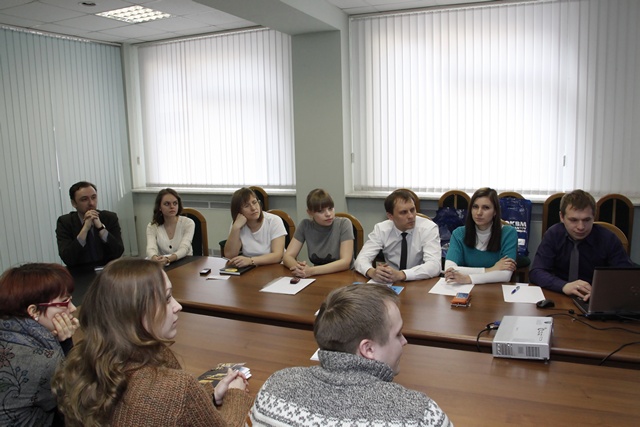 Фото к Информационный центр в гостях у «ОКБМ Африкантова»