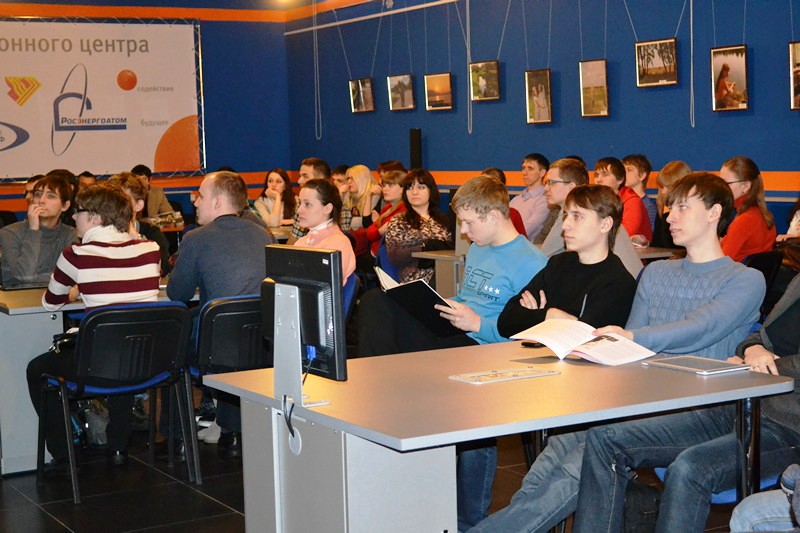 Фото к Проект «Закрытый Саров в открытом пространстве»