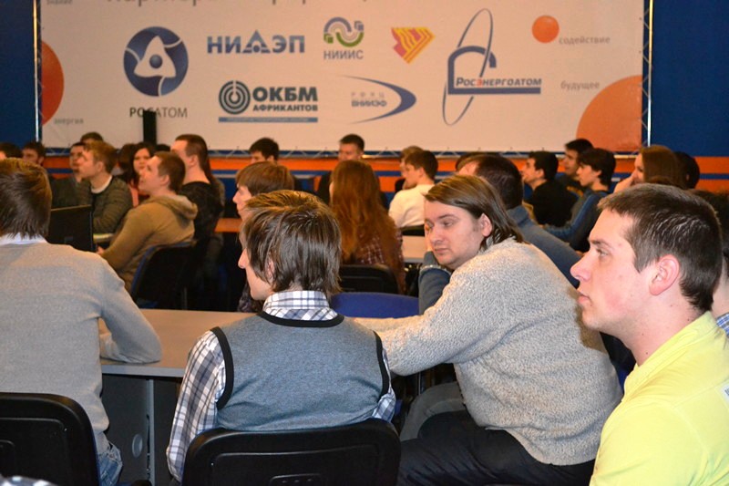 Фото к Суперкомпьютерные технологии и имитационное моделирование