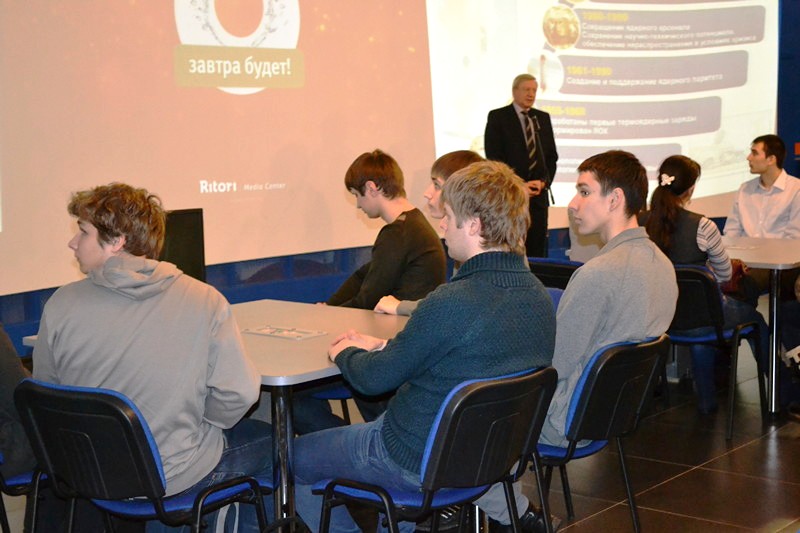 Фото к Суперкомпьютерные технологии и имитационное моделирование