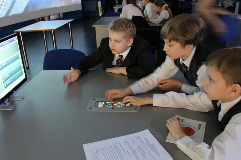 Фото к День космонавтики