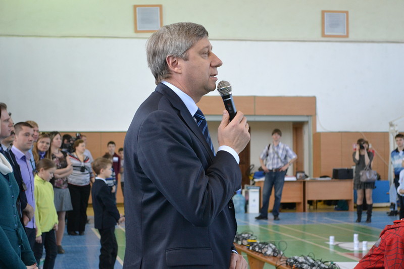 Фото к Состязания роботов — 2013