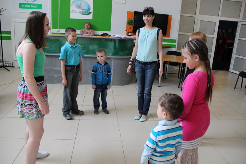 Фото к Встреча с многодетными семьями