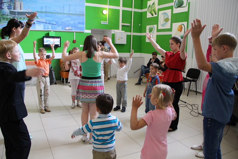 Фото к Встреча с многодетными семьями