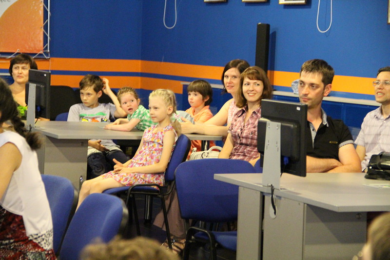 Фото к Дети рисуют мечту