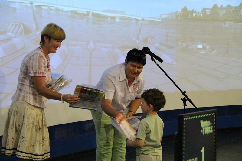 Фото к Дети рисуют мечту