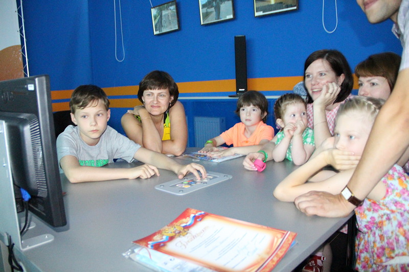 Фото к Дети рисуют мечту