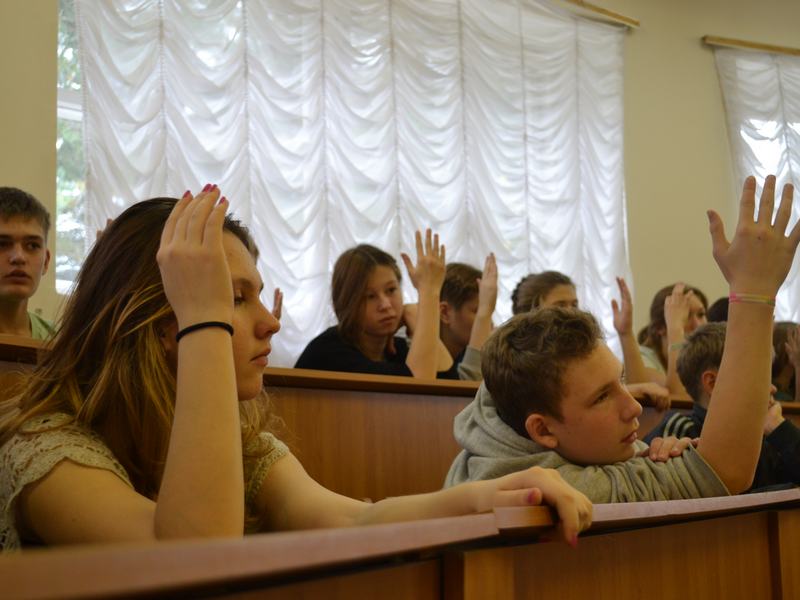 Фото к Место встречи — «Лазурный»