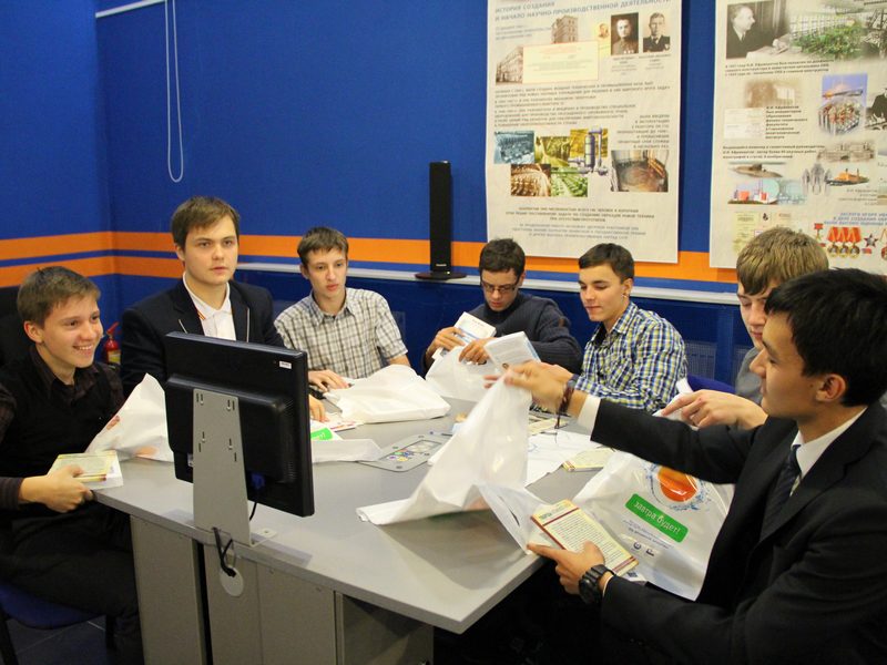 Фото к Конкурс «Эрудит» посвятили Дню работника атомной промышленности