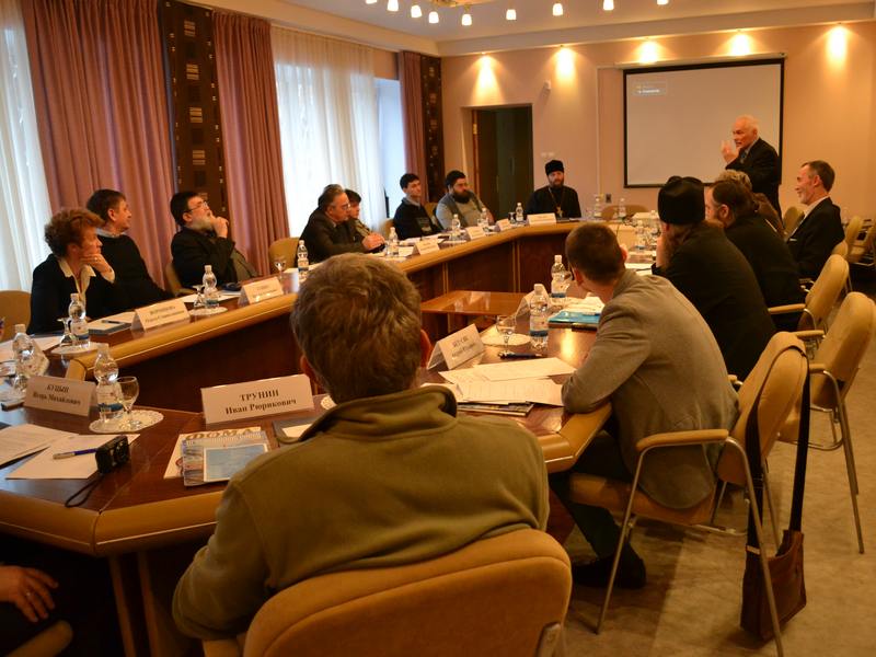 Фото к Встреча Митрополита Нижегородского и Арзамасского Георгия с учеными Ядерного центра