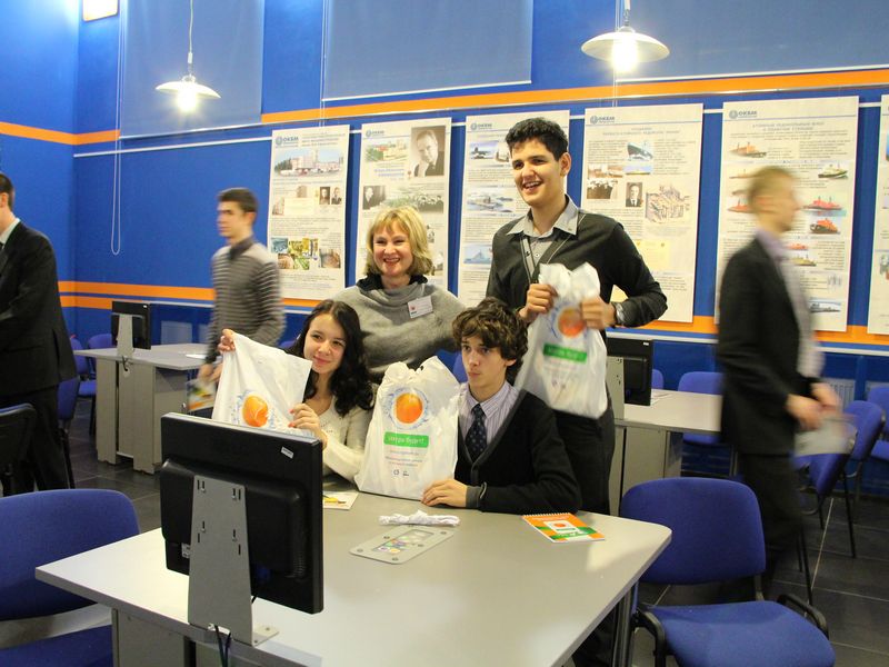 Фото к Эрудиты лицея № 87 в гостях у ИЦАЭ Нижнего Новгорода