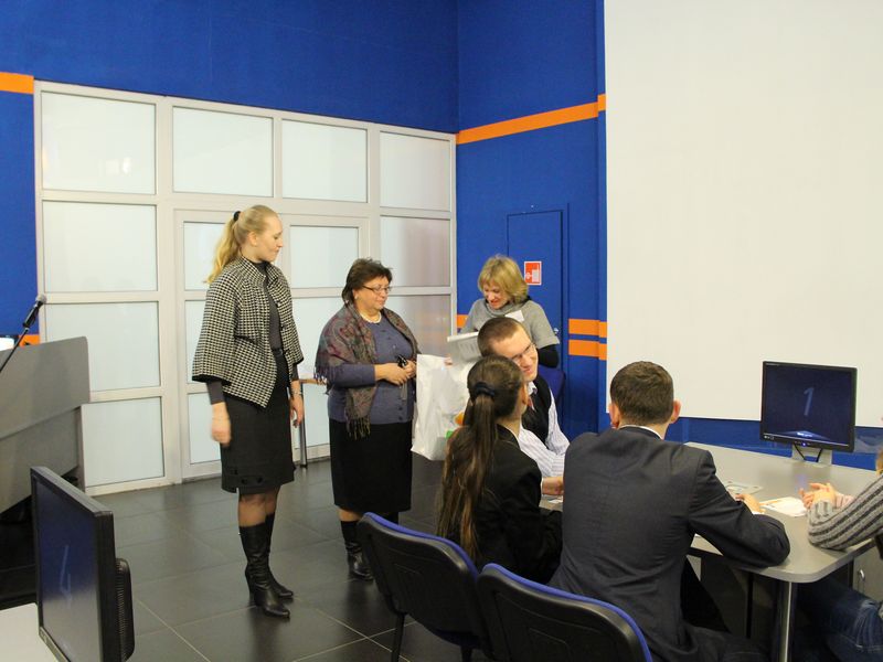 Фото к Эрудиты лицея № 87 в гостях у ИЦАЭ Нижнего Новгорода