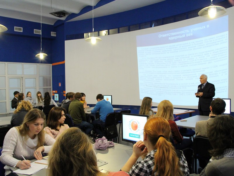 Фото к Об ответственности ученых рассказал доктор наук А. К. Чернышев