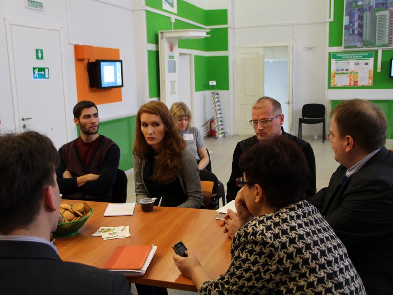 Фото к Встреча «за круглым столом ИЦАЭ»