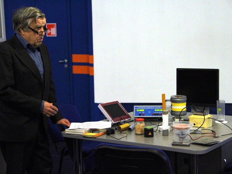 Фото к Открытый урок для учителей физики