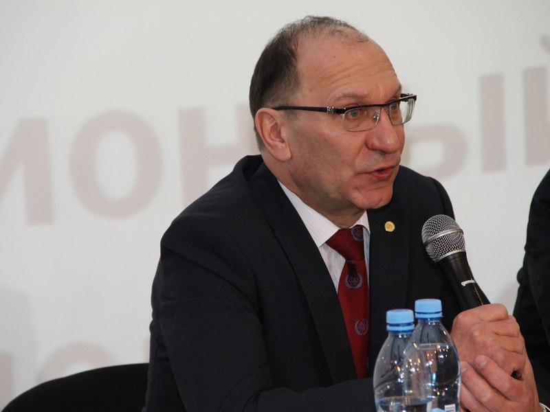 Фото к Министр промышленности подвёл итоги года