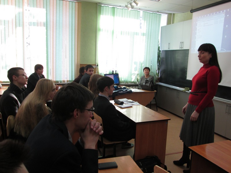 Фото к Лицеисты познакомились с тематикой работы НИИИС