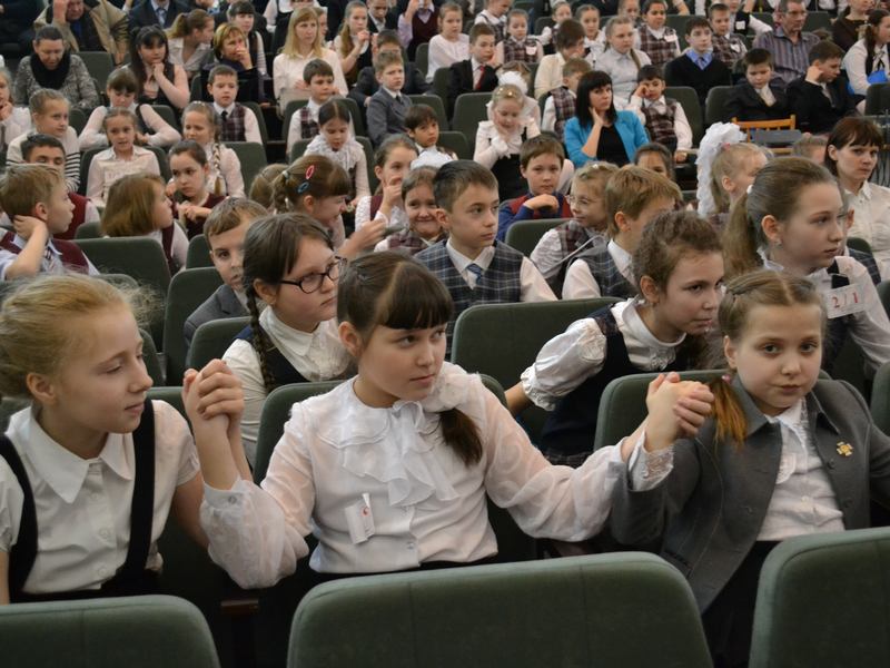 Фото к Информационный центр принял участие в городской технической олимпиаде для школьников